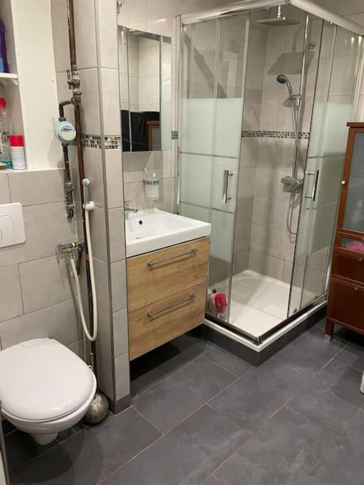Appartement Proche Metro Villejuif La Exteriör bild